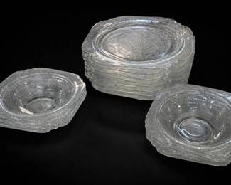 Lot of Depression Glass Bowls