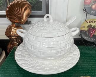 Fitz and Floyd "Kitchen Harvest" Basketweave Tureen Set