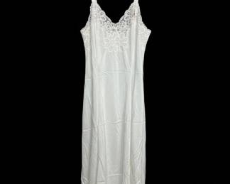 Lady Lynne Vintage Lace Trimmed Full Slip