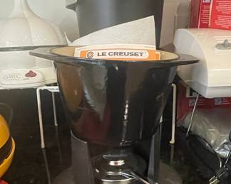 Le Creuset Enameled Cast Iron Fondue Pot