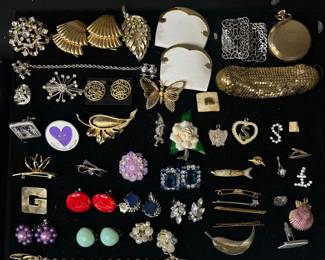 Vintage Fashion Jewelry and Accessories