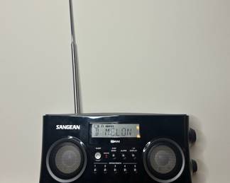 Sangean PR-D5 AM/FM Radio