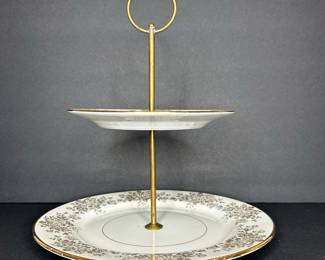 Super China 22k Gold Two-Tier Server