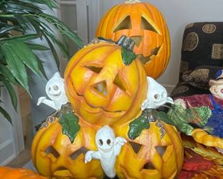 Jack-o'-Lantern Stack with Ghosts