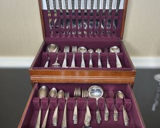Wallace Brothers Plate AA Silverplate Flatware Service