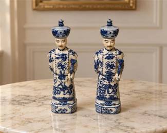 Pair of Vintage Qing Dynasty Chinese Porcelain Figurines