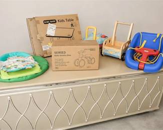Group Unboxed Children's Items & Toys
