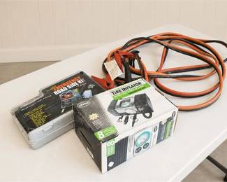 Group Of Automotive Emergency & Roadside Assistance Gear