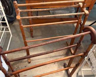 Blanket quilt, hanging rack