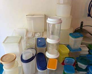 LARGE collection of Tupperware and plastic storage containers