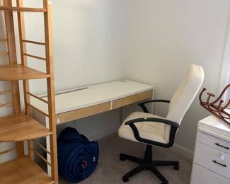 Office desk and chair
