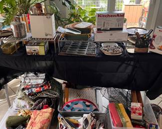 Tablecloths and placemats