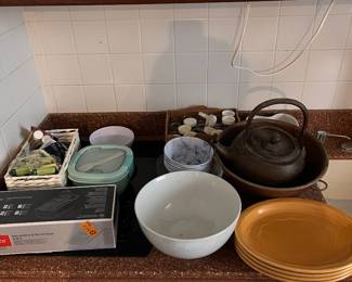 Mandoline and dishes