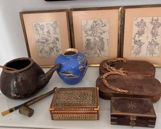 Moroccan box and pipes