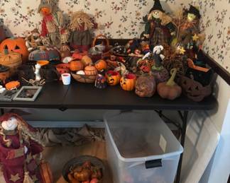 Primitive Halloween decor