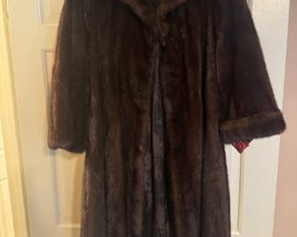 Women's Vintage Fox Brothers NY Full Length Mink Coat Size S