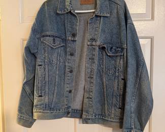 Vintage 80's Levi Denim Jacket Size M