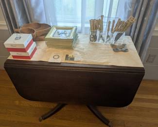 Drop Leaf Table