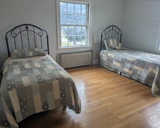 Twin Metal Bedframes