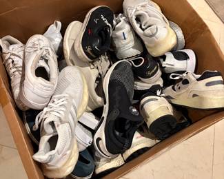 Adidas, nike & more sneakers