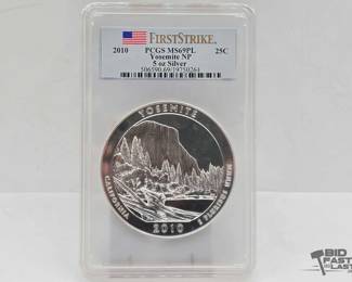 2018  Graded 2010 Yosemite National Park 5oz Silver Quarter