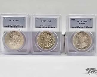 2572  3 1921 Morgan Silver Dollars