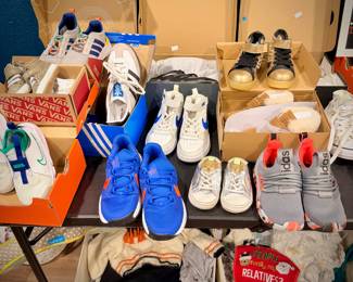 Oldsoles, Uggs, Converse All Stars, Nike, Adidas, Vans, Uggs