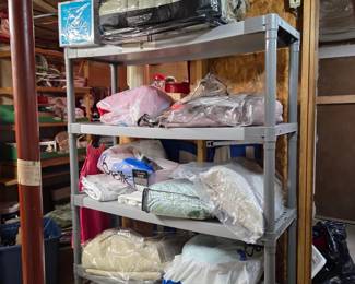 Linens, linens and more linens 