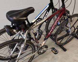 Trek bike, 7500, multitrack, superlight.