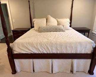 King size 4 poster bed