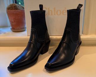 Chole boots "new"