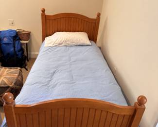Twin bed