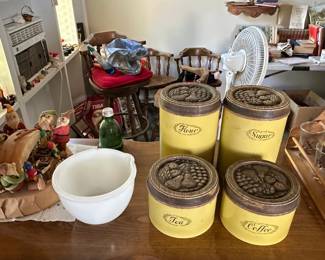kitchen items