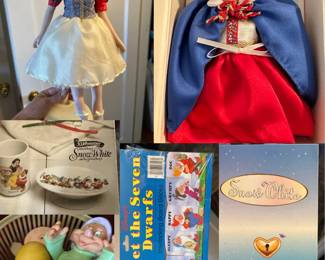 Several Snow White and the 7 Dwarfs