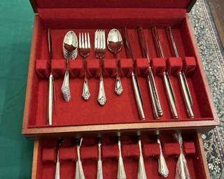 Oneida Community silver plated silverware