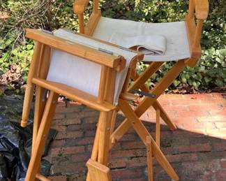 2 folding directors chairs