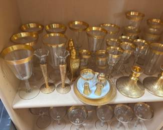 Assortment of Tiffin-Franciscan