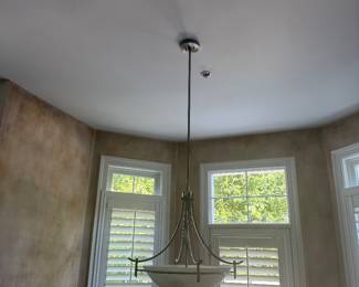 Light fixture
