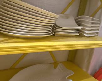 Plates and serving ware