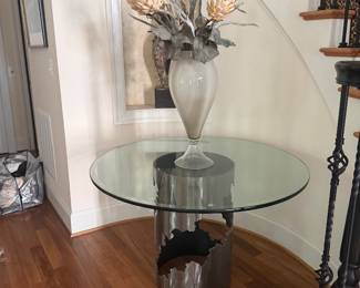 1970s–80s modern / Hollywood Regency / postmodern Foyer table