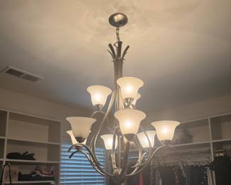 Light fixture