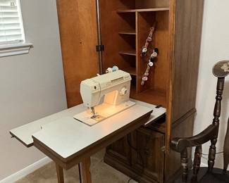 Vintage Singer Model 380 Space Saver cabinet sewing machine