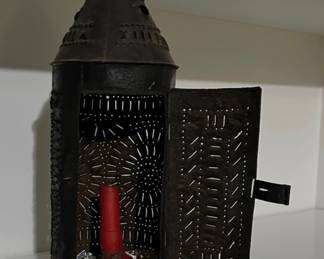 Paul Revere style lantern