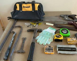 Lot 42: Assorted hand tools and safety gear
