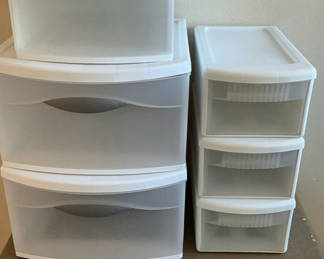 Lot 163: Sterilite Storage Drawers
