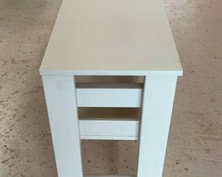 Lot 104: Rolling Narrow Work Bench