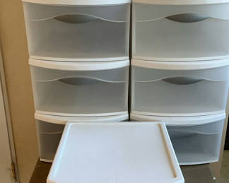 Lot 119: Sterilite Stackable Storage Drawers