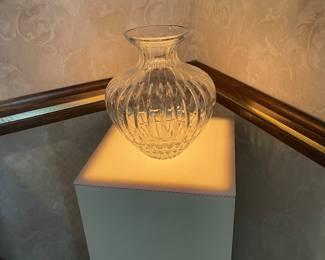 Crystal vase, underlit stand with dimmer
