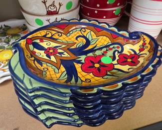 Paisley Shaped Floral Pattern Plates