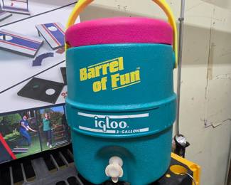 Igloo Drink Cooler